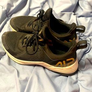 Nike women athletic shoes